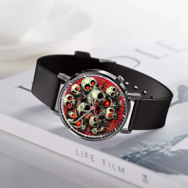 Boy's Watch Halloween Fashion Skull Quartz Watch Men's Bracelet Watch Reloj V168