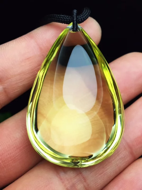 Natural Yellow Citrine Quartz Crystal Women Pendant 48*32*21mm Gemstone Citrine Wealthy Beads Necklace Genuine AAAAA